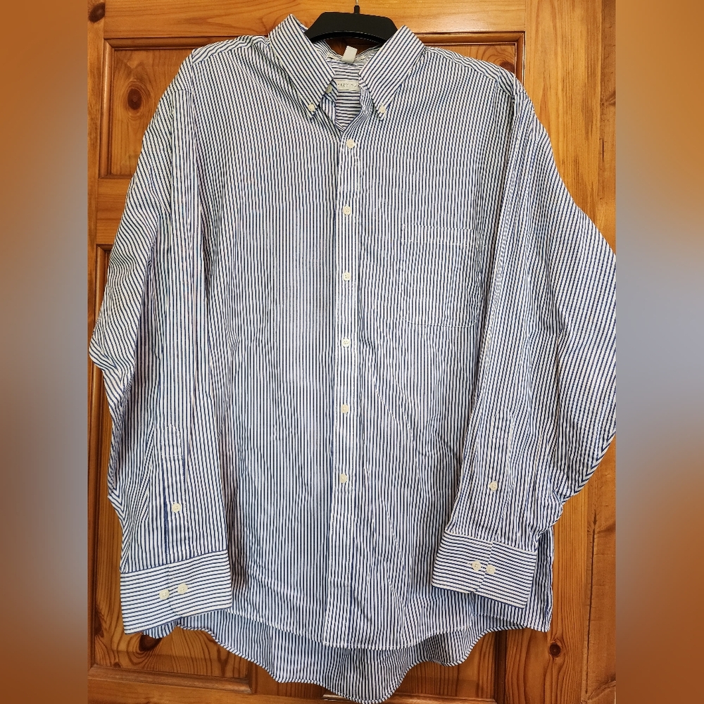 Geoffrey Beene Blue Striped Pinpoint Oxford, Size 17 1/2 34/35